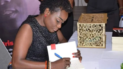 PIRATAGE DE LA VERSION PDF DU LIVRE “BRIS DE SILENCE”: Angela Kpeidja saisit la justice