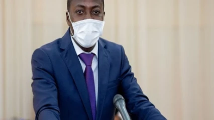 OBLIGATION VACCINALE POUR LES AGENTS DE SANTE : Wilfried Léandre Houngbédji dissipe les inquiétudes