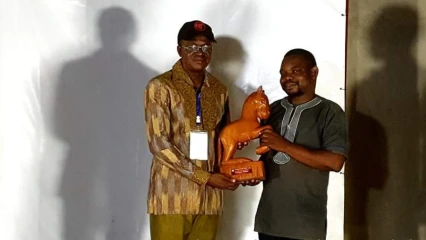 FESTIFIS 2022/AVEC SON FILM “YON KOGUI L’IMPÉRATRICE” : Gaston Yamaro remporte le prix “dum kaa” du meilleur film béninois