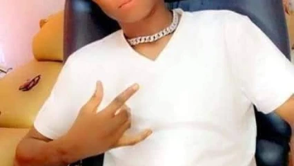 INCROYABLE : Une artiste offre une voiture à son neveu pour avoir échoué à l’examen