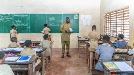 ÉDUCATION AUX BONNES VALEURS COMPORTEMENTALES AU BÉNIN  :    Les classes socio-éducatives effectives