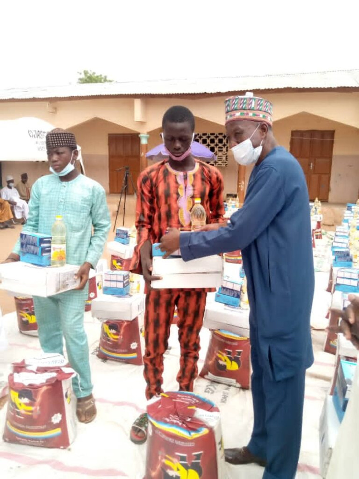 ŒUVRE SOCIALE A MALANVILLE : L&rsquo;Ong Bienfaisance au Bénin vole au secours des orphelins