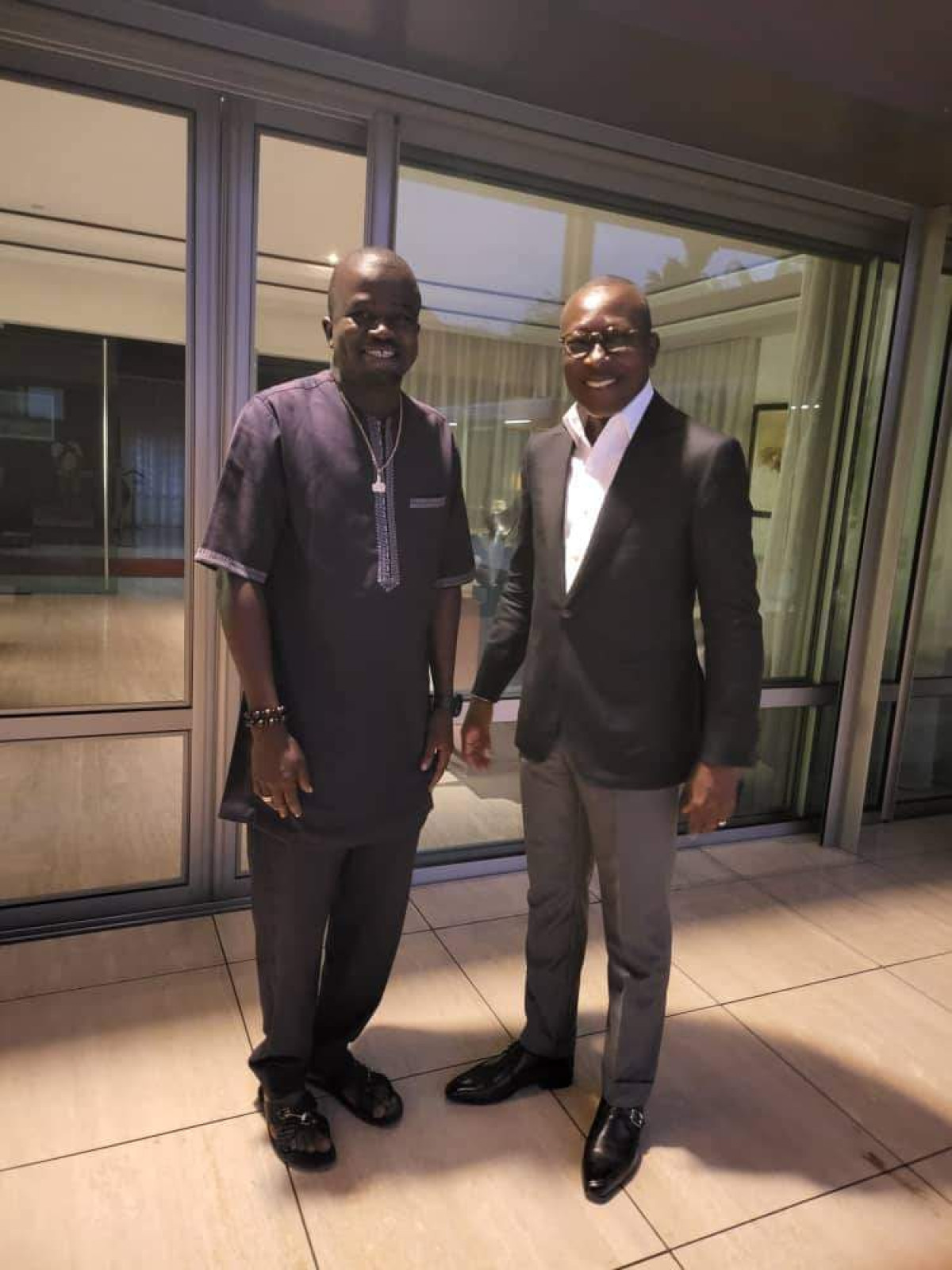 APRÈS SA BRILLANTE PRESTATION À LA CÉLÉBRATION DE LA FÊTE DE L&rsquo;INDÉPENDANCE, L&rsquo;artiste Kalamoulaï reçu par Patrice Talon