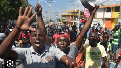 APRÈS LEUR MARCHE INTERROMPUE LE SAMEDI DERNIER :  Les centrales syndicales reviennent à la charge demain . Un grand meeting prévu à la bourse du travail