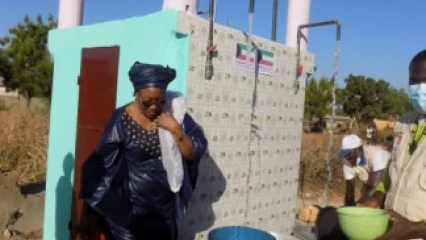 KANDI/GRACE AU LEADERSHIP DU MAIRE ZINATOU ALAZI OSSEINI : L&rsquo;Ong bienfaisance Bénin inaugure un puits artésien à Angaradébou