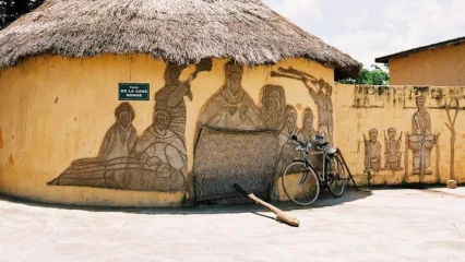 SUPPOSEE ORIGINE ‘’BOO’’ DU TRÔNE DE NIKKI : Des membres du groupe de réflexion Gradscb contredisent l&rsquo;historien Oumarou Bani Guene . La réaction de quelques sachants