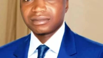 « A LA BARRE » : Découvrez la différence entre suspect, inculpé, prisonnier,…