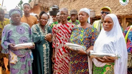 Satisfaite de leurs efforts dans le paiement des droits de place au marché Kpétou: la mairie d&rsquo;Adjarra prime les meilleures femmes revendeuses 