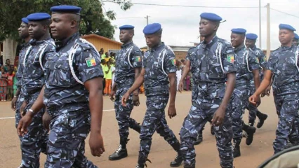 FOUILLE DES TÉLÉPHONES PAR LES ÉLÉMENTS DE LA POLICE AU BÉNIN    :  La Dgpr invite les citoyens à s’y opposer et à porter plainte      .Voici les voies de recours à suivre 