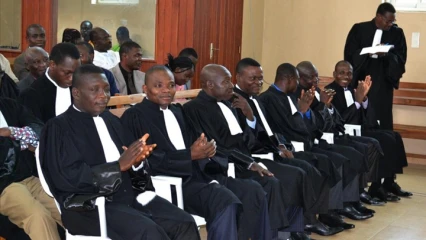 BENIN/CONTRE L&rsquo;ARRESTATION ET LA GARDE A VUE DE LEUR CONFRERE : Les avocats en grève dès ce jour