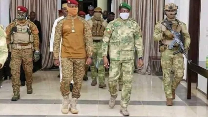 NIGER : Le Burkina et le Mali mettent en garde la Cedeao  .Toute intervention militaire sera considérée comme un acte de guerre