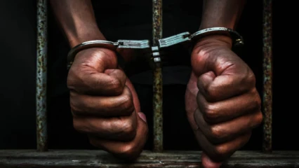 Interpellé à l’aéroport de Cotonou pour faux passeport: un ressortissant malien risque deux ans de prison 