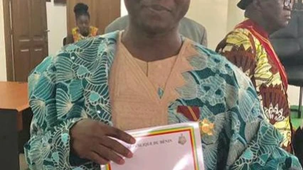 RECONNAISSANCE DE MERITE :Adamou Aba Bagnan fait chevalier de l&rsquo;ordre national du Bénin