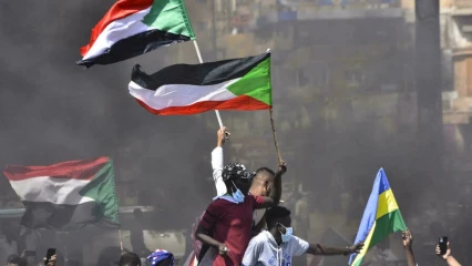 COUP D’ETAT AU SOUDAN :  Plusieurs membres du gouvernement arrêtés
