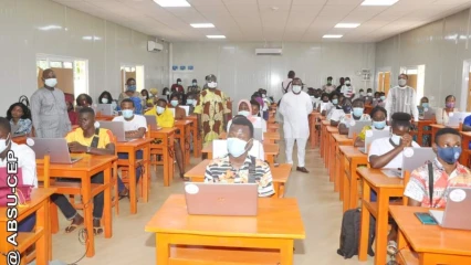 MISE EN SERVICE D&rsquo;UNE SALLE NUMERIQUE A L&rsquo;IUT DE L&rsquo;UNIVERSITE DE PARAKOU : Le gouvernement dans une dynamique de digitalisation du système éducatif