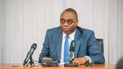 POLÉMIQUE AUTOUR DE LA PROROGATION DU MANDAT DU CHEF DE L&rsquo;ETAT : Le gouvernement relève les insuffisances de la critique de Boni Yayi