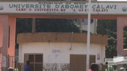 HARCELEMENT SEXUEL DANS LES UNIVERSITES DU BENIN  : Une infirme partie de l’iceberg universitaire connue . Des milliers d’étudiantes en coulent les larmes en silence