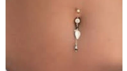 PIERCING ET TATOUAGES : Quand la mode fait saigner la jeunesse