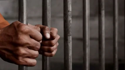 BÉNIN/ POUR AVOIR ESCROQUÉ PRÈS DE DEUX MILLIONS À UN ARTISTE : Un chef d&rsquo;orchestre écope de deux ans de prison