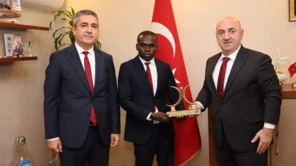 EN VISITE DE TRAVAIL ET DE PROSPECTION EN TURQUIE : Le maire Bani Chabi et la S.e Ida Tossou débloquent un autre niveau de développement