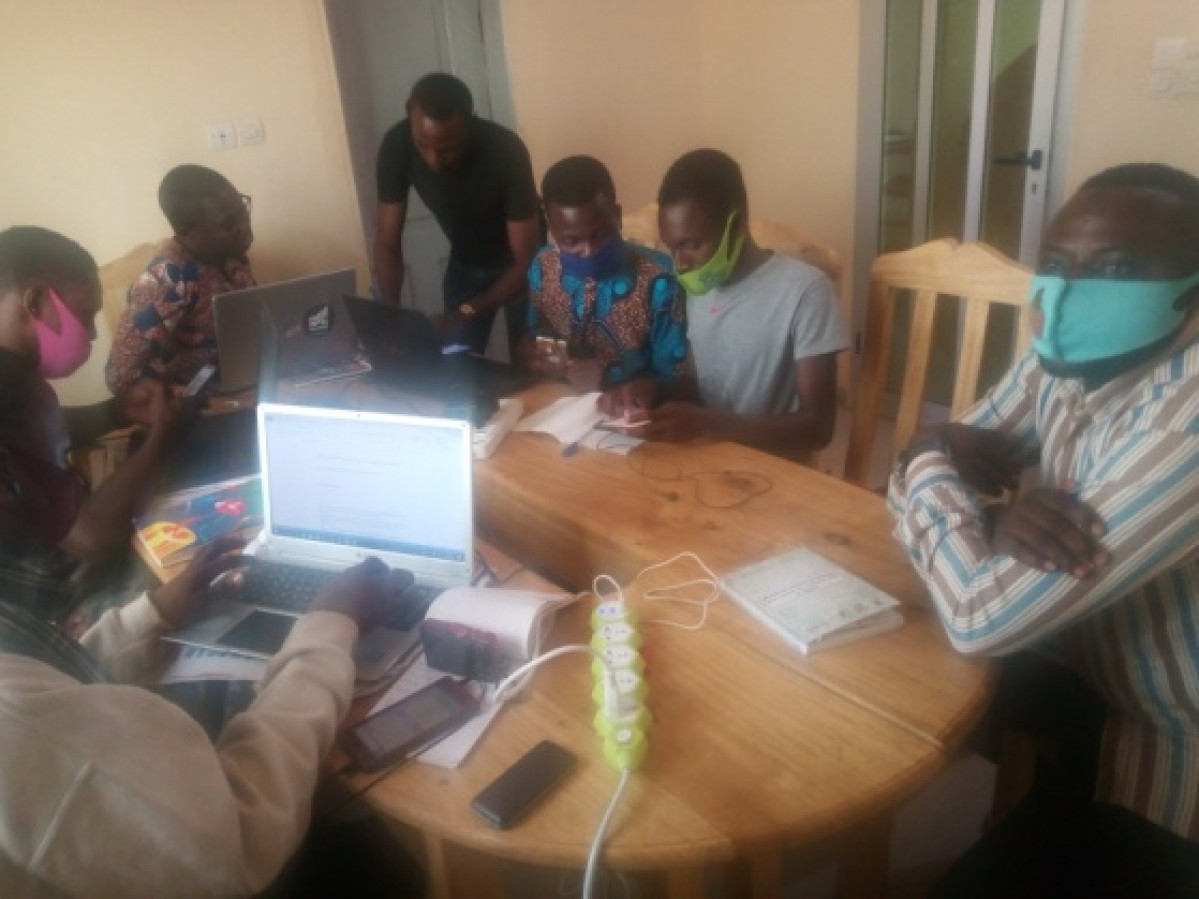 POUR PLUS DE PROFESSIONNALISME DANS L&rsquo;EXERCICE DE LEUR MÉTIER : Le site « Le Parakois » renforce les capacités de ses rédacteurs