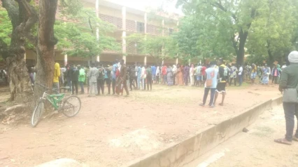 PARAKOU/RETRAIT DES RELEVÉS DE NOTES DU BAC 2023 : Les candidats se plaignent des notes obtenues