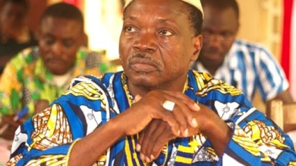 UNE VIE UN METIER : Le professeur Léon Bio Bigou fait le récit de son parcours .« Il est nécessaire que le Bénin revoit de fond en comble son système éducatif, que ce soit de la maternelle au supérieur », a-t-il martelé