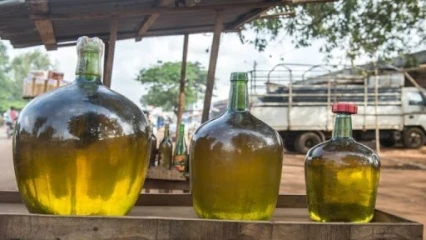 CONSÉQUENCE DE LA DÉCISION DU PRÉSIDENT NIGÉRIAN D&rsquo;ARRÊTER LA SUBVENTION DE L&rsquo;ESSENCE :  Le “Kpayo” vendu à 600 voir 700 Fcfa au Bénin  . Patrice Talon invité à jouer la carte de négociation avec son homologue nigérian