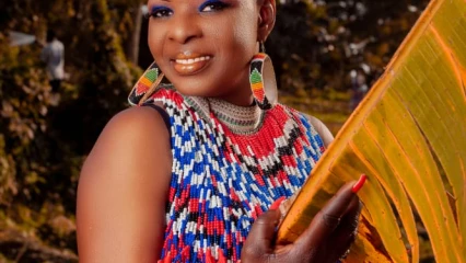 DÉCOUVERTE : Kumpan, l&rsquo;étoile montante de la musique béninoise