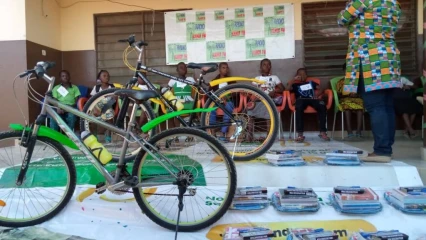 JEU CONCOURS NOËL DES ENFANTS : La radio Kandi Fm récompense les meilleurs