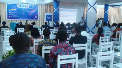 POUR UNE INTELLIGENCE ARTIFICIELLE RESPONSABLE ET EFFICIENTE : Des experts réfléchissent sur des idées novatrices