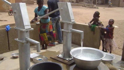 ACCÈS À L&rsquo;EAU POTABLE AU BÉNIN : La réalisation de 118 forages annoncée