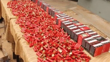 TCHAOUROU/ SAISIE DE 15 000 CARTOUCHES DE FUSIL À BÉTÉROU :  Les explications de l’inspecteur des douanes Rodrigue Alofa