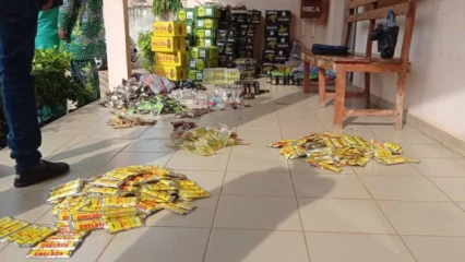 INTERDICTION DE COMMERCIALISATION DE L&rsquo;ALCOOL EN SACHETS AU BÉNIN :  La Ddic Atacora-Donga saisi une importante quantité de ces produits à Kouandé