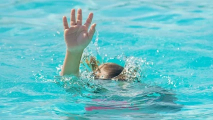 ABOMEY-CALAVI : Le corps sans vie d’un carreleur retrouvé dans une piscine