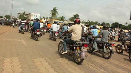 TOGO : Un agrément bientôt exigé aux conducteurs de taxi-moto