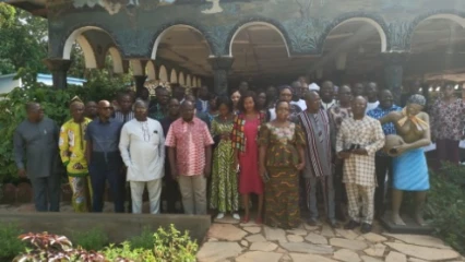 PROGRAMME D’APPUI À LA GOUVERNANCE LOCALE ET AU RENFORCEMENT DE L’ATTRACTIVITÉ TERRITORIALE (AGORA) PHASE 1 : Les partenaires en atelier de planification à N’Dali