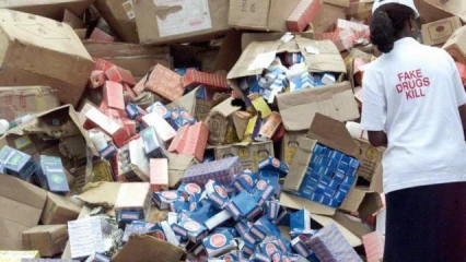 BÉNIN/DJAKOTOMEY : 75 Kg de faux médicaments saisis par la police