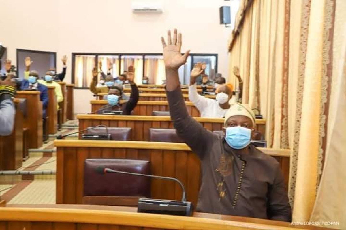BENIN/BUDGET GENERAL DE L’ETAT 2021 : Les députés accordent leurs violons pour 2 452,192 milliards de francs Cfa