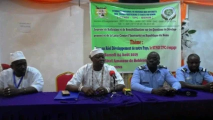 COLLABORATION ENTRE FORCES DE L’ORDRE ET TRADIPRATICIENS CONTRE LES CYBERCRIMINELS : Un cheval de Troie ou un marché de dupe ?