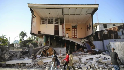SEISME EN HAITI : Plus de 1 000 morts et 5 700 blessés