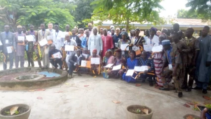 POUR L’AMELIORATION DE LA PRODUCTION DE L’ANACARDE AU BENIN : Bénincajù certifie 34 Producteurs Leaders