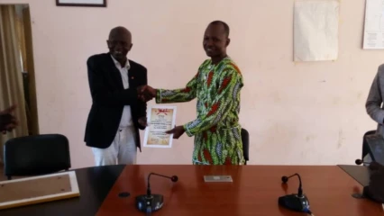 GOUVERNANCE LOCALE : Moutawakirou Gounignan reçoit le grand prix Kwame N&rsquo;Krumah