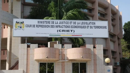 BÉNIN : Un français condamné à 7 ans de prison par la Criet