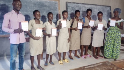 PARAKOU/CAMPAGNE DE SENSIBILISATION DES ELEVES FILLES SUR L&rsquo;IMPORTANCE DES SERIES SCIENTIFIQUES : La Fondation Hystérésis met en place une pépinière de femmes leaders