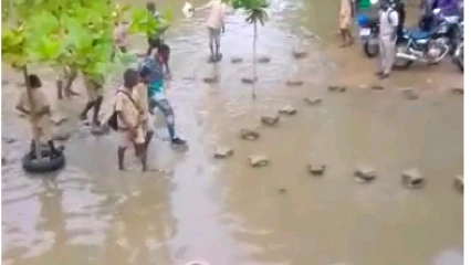 BÉNIN/ÉDUCATION : Les élèves du Ceg Godomey dans l&rsquo;eau