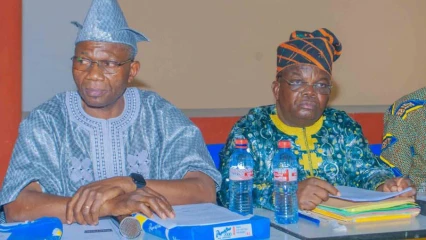 APRES UN BILANS ÉLOGIEUX A LA TÊTE DE L&rsquo;ASSOCIATION DE DÉVELOPPEMENT DE KILIBO « IREKPO » : Le Prof. Servais Afouda passe le témoin à Emmanuel Alamou