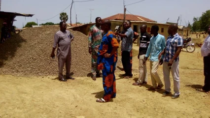 VISITE DE CHANTIERS DANS LA VILLE DE BANIKOARA :  Bio Sarako Tamou satisfait du niveau d&rsquo;évolution des travaux