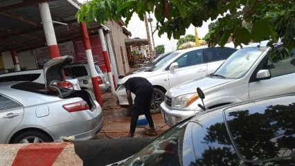 LAVAGE AUTO-MOTO À PARAKOU : Il faut débourser plus pour l’entretien des véhicules