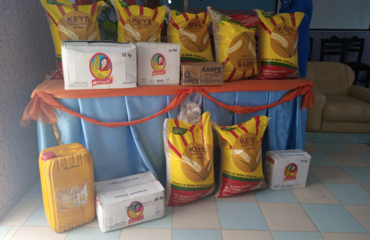 GRÂCE AUX PERSONNES DE BONNE VOLONTÉ : Le Fan Club Aziz Touré fait don de vivres aux orphelins enfants vulnérables du centre Al-Houda